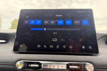 MG MOTOR UK MG4 URBAN  118kW Premium Long Range 54kWh 5dr Auto Hatchback