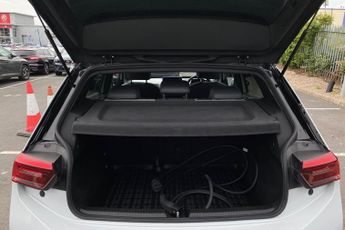 VOLKSWAGEN ID.3  150kW Business Pro Performance 58kWh 5dr Auto Hatchback