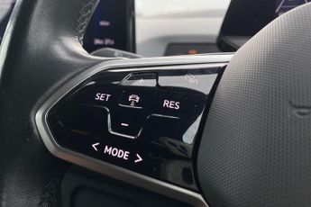 VOLKSWAGEN ID.3  150kW Business Pro Performance 58kWh 5dr Auto Hatchback