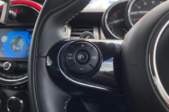 MINI HATCHBACK  2.0 Cooper S Exclusive II 3dr Auto Hatchback