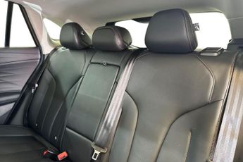 MG MOTOR UK HS  1.5 T-GDI Trophy 5dr DCT Hatchback