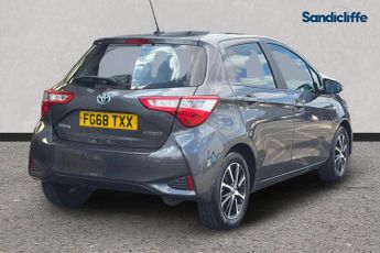 TOYOTA YARIS  1.5 Hybrid Icon Tech 5dr CVT Hatchback