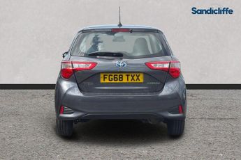 TOYOTA YARIS  1.5 Hybrid Icon Tech 5dr CVT Hatchback