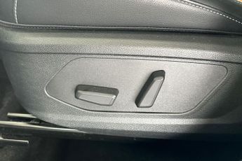 KIA SPORTAGE  1.6T GDi 207 HEV GT-Line S 5dr Auto Estate
