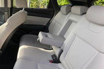 HYUNDAI TUCSON  1.6T Plug-in Hybrid Ultimate 5dr 4WD Auto Estate