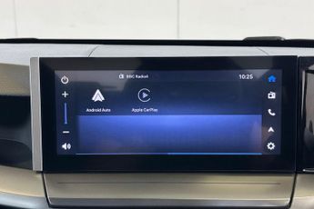 VAUXHALL FRONTERA  83kW Design 44kWh 5dr Auto Estate