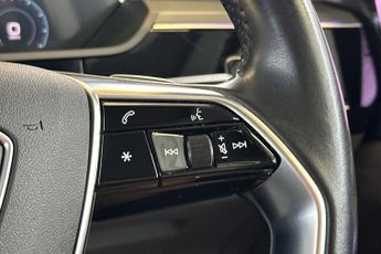 AUDI E-TRON  300kW 55 Quattro 95kWh Launch Edition 5dr Auto Estate