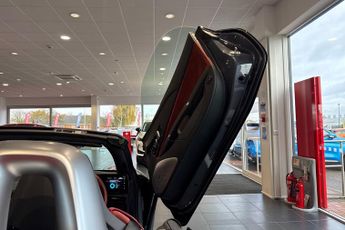 MG MOTOR UK CYBERSTER  375kW GT Dual Motor 77 kWh 2dr AWD Auto Convertible