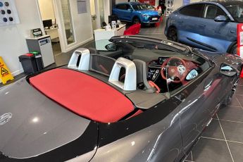 MG MOTOR UK CYBERSTER  375kW GT Dual Motor 77 kWh 2dr AWD Auto Convertible