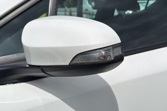 TOYOTA C-HR  1.8 Hybrid Icon 5dr CVT Hatchback