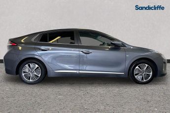 HYUNDAI IONIQ  1.6 GDi Plug-in Hybrid Premium SE 5dr DCT Hatchback