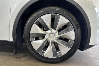 TESLA MODEL Y  Long Range AWD 5dr Auto Hatchback
