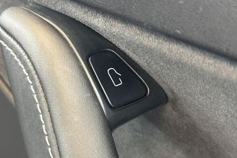 TESLA MODEL Y  Long Range AWD 5dr Auto Hatchback
