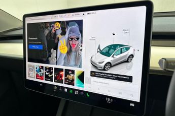 TESLA MODEL Y  Long Range AWD 5dr Auto Hatchback