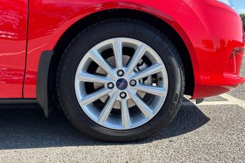 FORD B-MAX  1.6 Titanium 5dr Pshift 105PS