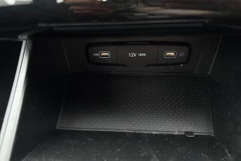 HYUNDAI TUCSON  1.6 TGDi Hybrid 230 SE Connect 5dr 2WD Auto Estate
