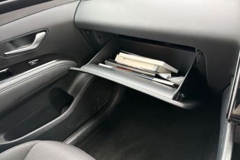 HYUNDAI TUCSON  1.6 TGDi Hybrid 230 SE Connect 5dr 2WD Auto Estate