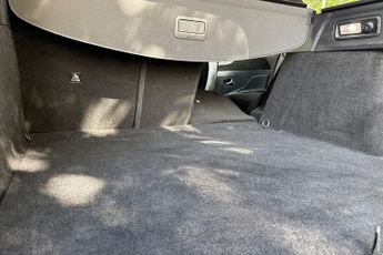 PEUGEOT 308  1.6 Plug-in Hybrid 225 GT 5dr e-EAT8 Estate