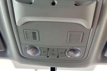 SKODA KAROQ  1.6 TDI SE 5dr DSG Estate