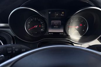 MERCEDES-BENZ GLC  GLC 220d 4Matic AMG Line Premium 5dr 9G-Tronic Estate