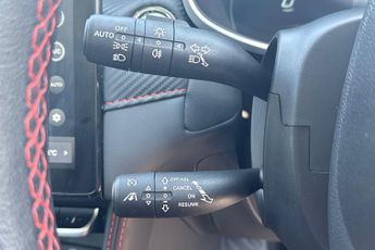 MG MOTOR UK ZS  115kW Trophy EV Long Range 73kWh 5dr Auto Hatchback