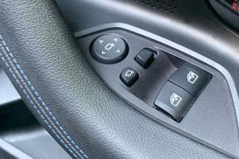 BMW 2 SERIES  220i M Sport 2dr Step Auto Coupe