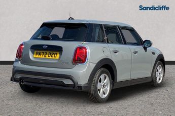 MINI HATCHBACK  1.5 Cooper Classic 5dr Auto Hatchback