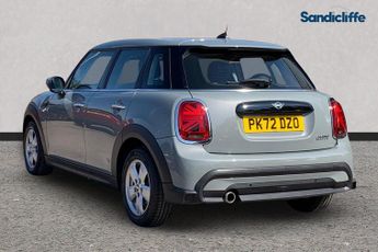 MINI HATCHBACK  1.5 Cooper Classic 5dr Auto Hatchback