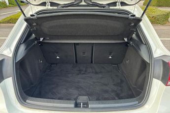 MERCEDES-BENZ A CLASS  A250 4Matic AMG Line Premium Plus 5dr Auto Hatchback