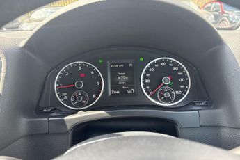 VOLKSWAGEN TIGUAN  2.0 TDi Bluemotion Tech Match 4MOTION 5Dr 150 DSG Estate