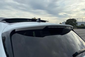 FORD KUGA  ST-Line X Edition 5 door 2.5L Duratec FHEV 190PS FWD CVT Automa
