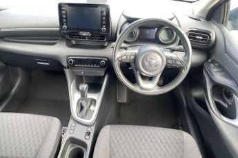 TOYOTA YARIS  1.5 Hybrid Design 5dr CVT Hatchback