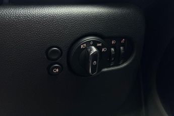 MINI COOPER  2.0 C Classic [Level 1] 2dr Auto Convertible