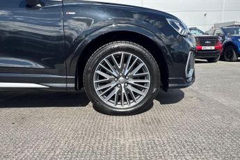 AUDI Q3  35 TFSI S Line 5dr S Tronic Estate