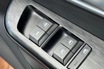 MG MOTOR UK ZS  1.5 Hybrid+ Trophy 5dr Auto Hatchback