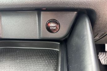 NISSAN QASHQAI  1.5 E-Power N-Connecta 5dr Auto Hatchback