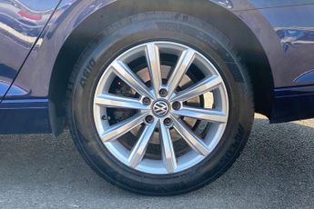 VOLKSWAGEN PASSAT  2.0 TDI SE Business 5dr DSG [7 Speed] Estate