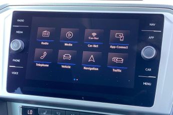 VOLKSWAGEN PASSAT  2.0 TDI SE Business 5dr DSG [7 Speed] Estate