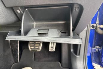 VOLKSWAGEN GOLF  2.0 TSI R 3Dr DSG Hatchback