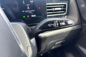 MG MOTOR UK HS  1.5 T-GDI Hybrid+ SE 5dr Auto Hatchback