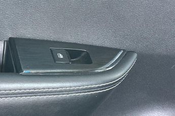 NISSAN QASHQAI  1.5 E-Power N-Connecta 5dr Auto Hatchback