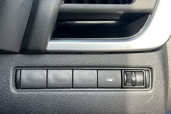NISSAN QASHQAI  1.5 E-Power N-Connecta 5dr Auto Hatchback