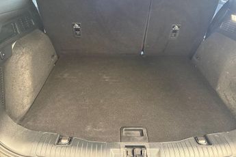 FORD KUGA  ST-Line Edition 5 door 2.5L Duratec FHEV 190PS FWD CVT Automati