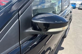 FORD KUGA  2.0TDCi Titanium X Sports Utility Pshift 180PS