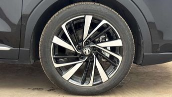 MG MOTOR UK ZS  1.5 Hybrid+ Trophy 5dr Auto Hatchback