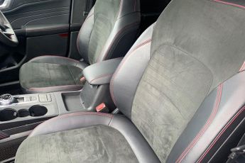 FORD KUGA  ST-Line X Edition 5 door 2.5L Duratec FHEV 190PS FWD CVT Automa