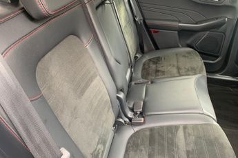 FORD KUGA  ST-Line X Edition 5 door 2.5L Duratec FHEV 190PS FWD CVT Automa