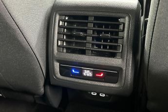 VOLKSWAGEN GOLF  1.4 TSI eHybrid Style 5dr DSG Hatchback