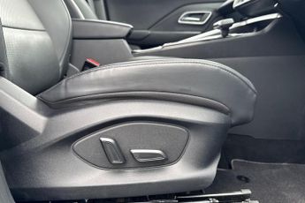 MG MOTOR UK ZS  1.5 Hybrid+ Trophy 5dr Auto Hatchback