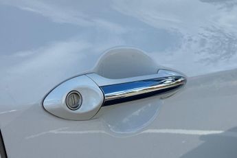 HYUNDAI IX20  1.6 Style 5Dr Auto Hatchback